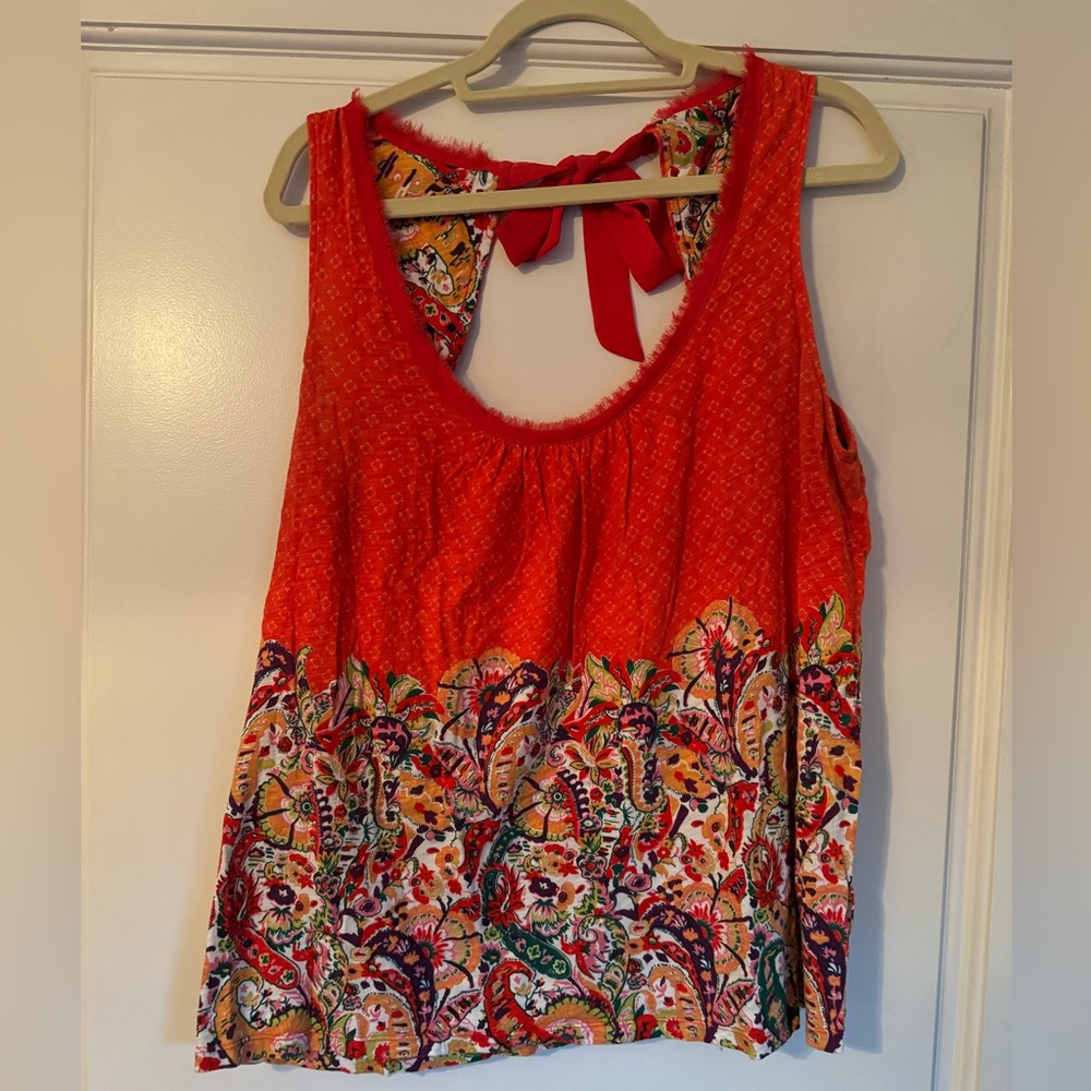Tie back tank